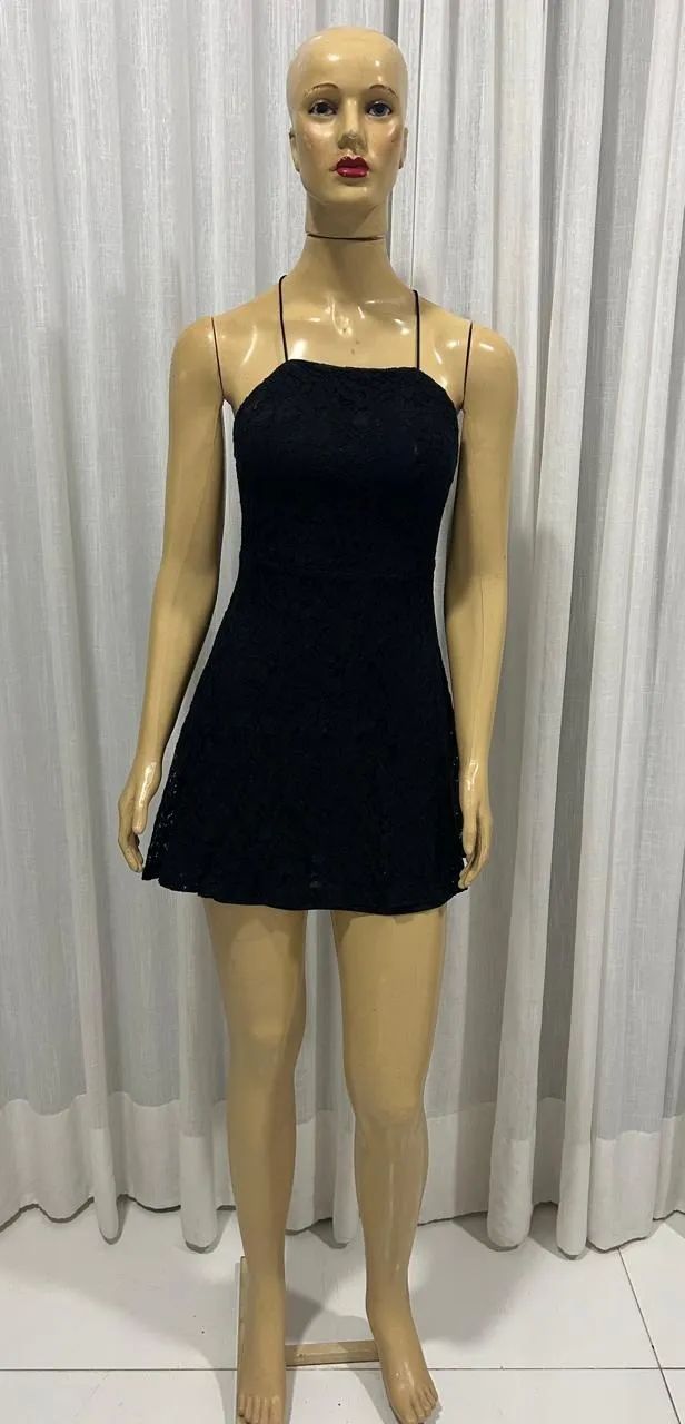 Vestidos semi novos