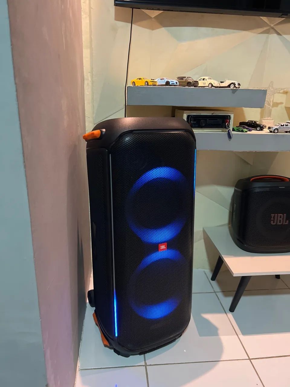 Jbl 710