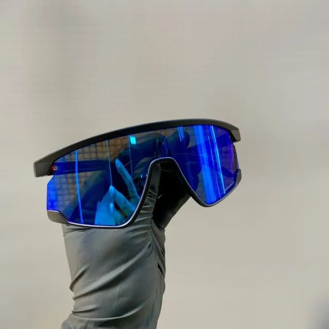 Óculos Oakley 5C77