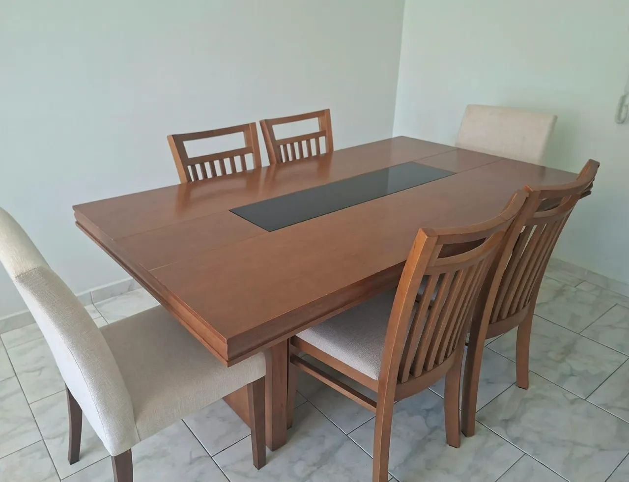 Linda Mesa de Jantar  - Foto 2