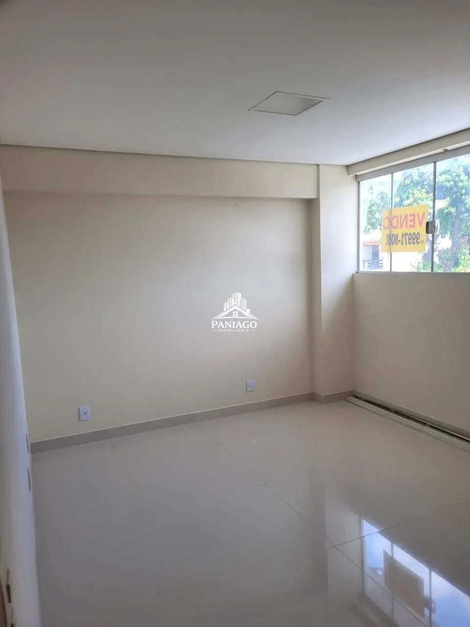 Sala Comercial Mobiliada à Venda no Edifício Copa Executive Center - Foto 4