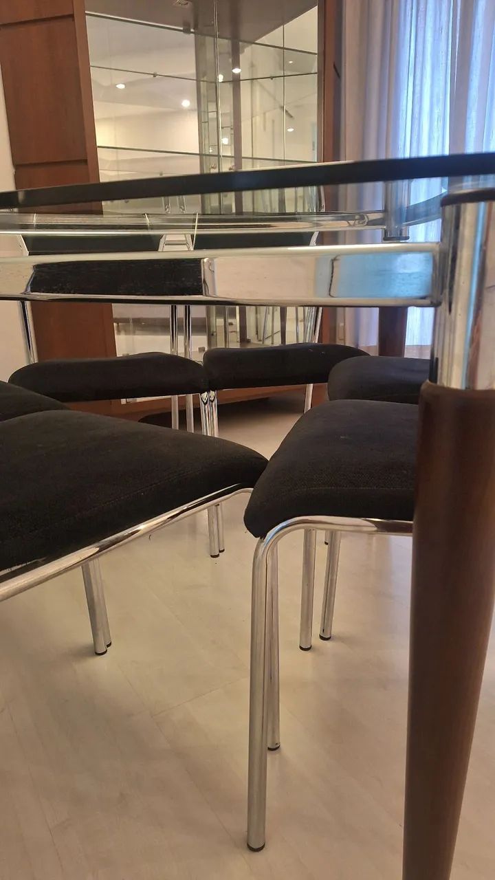 Mesa de jantar com 6 cadeiras - ótimo estado - Foto 3