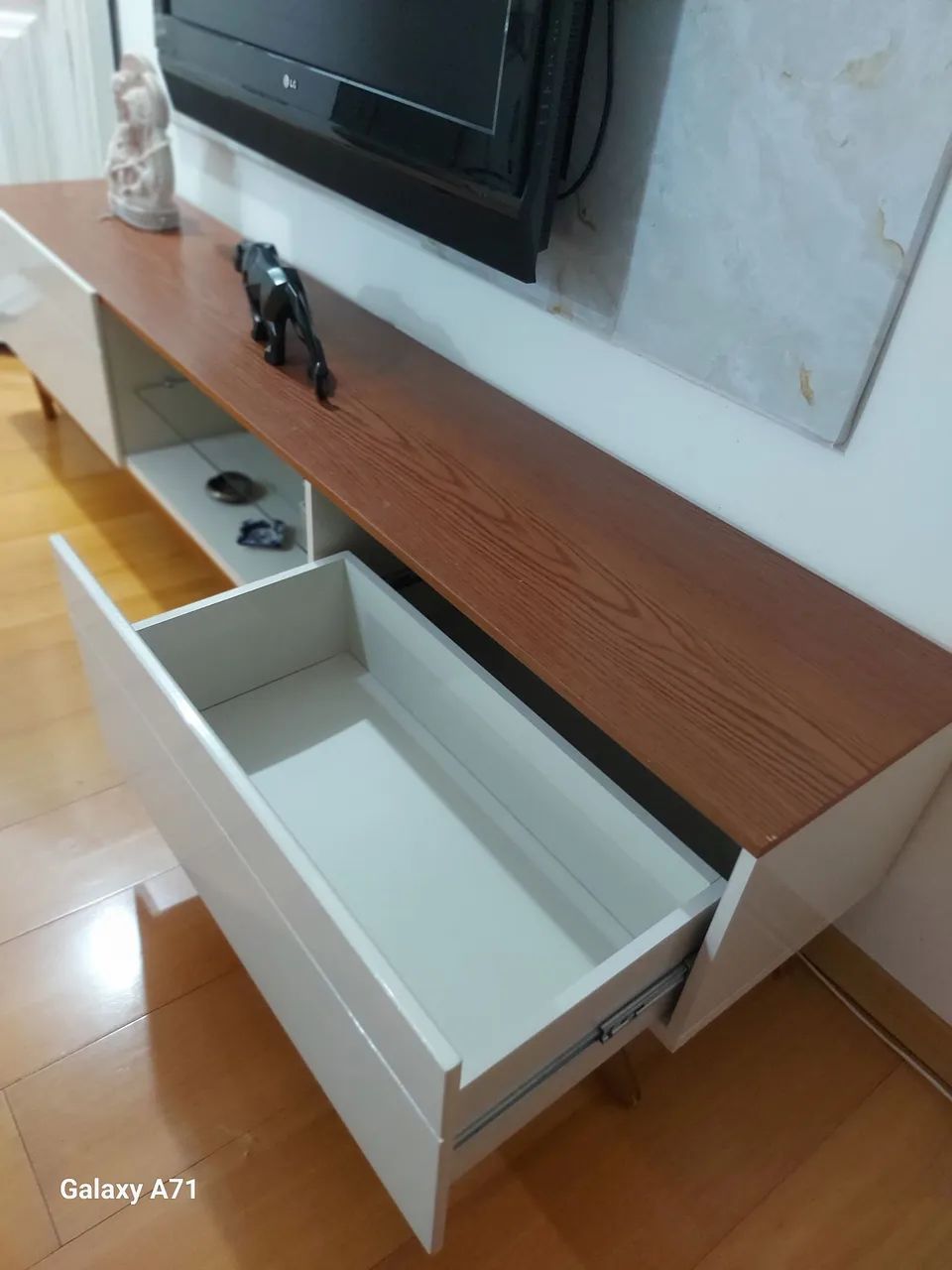WOODEN RACK AND PANEL65104886431745123