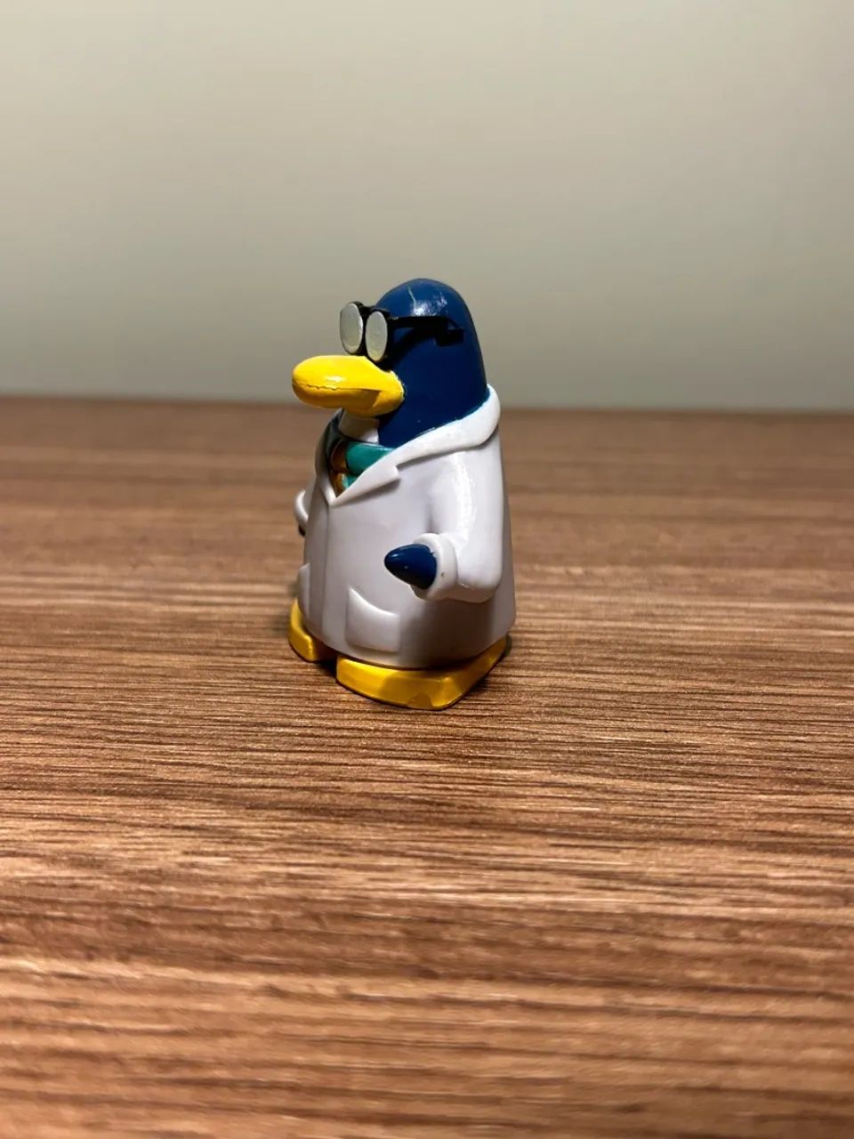 Boneco Club Penguin Gary - Foto 2