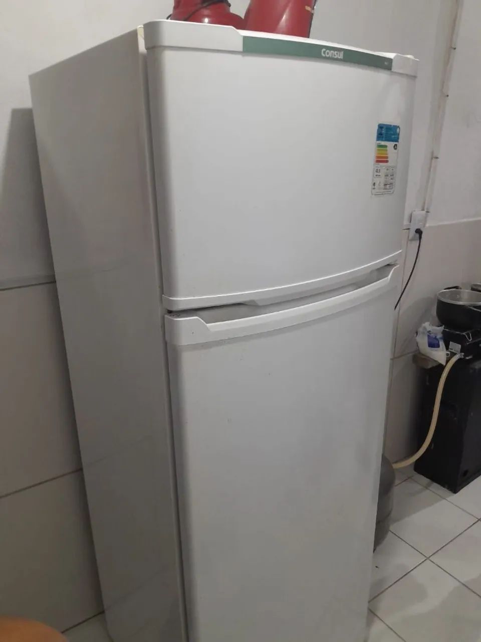 Geladeira semi nova
