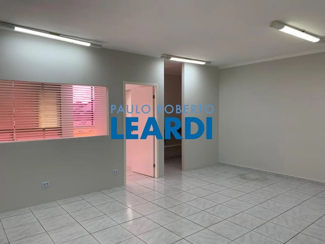 COMERCIAL - JARDIM DAS INDÚSTRIAS - SP