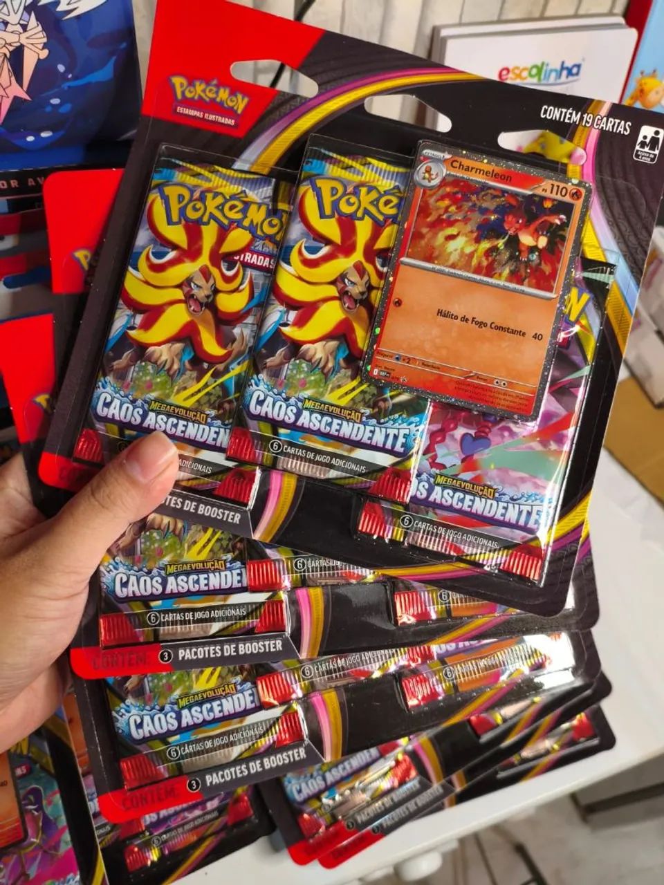 Triple Pack Pokémon TCG Caos Ascendente Original Lacrado