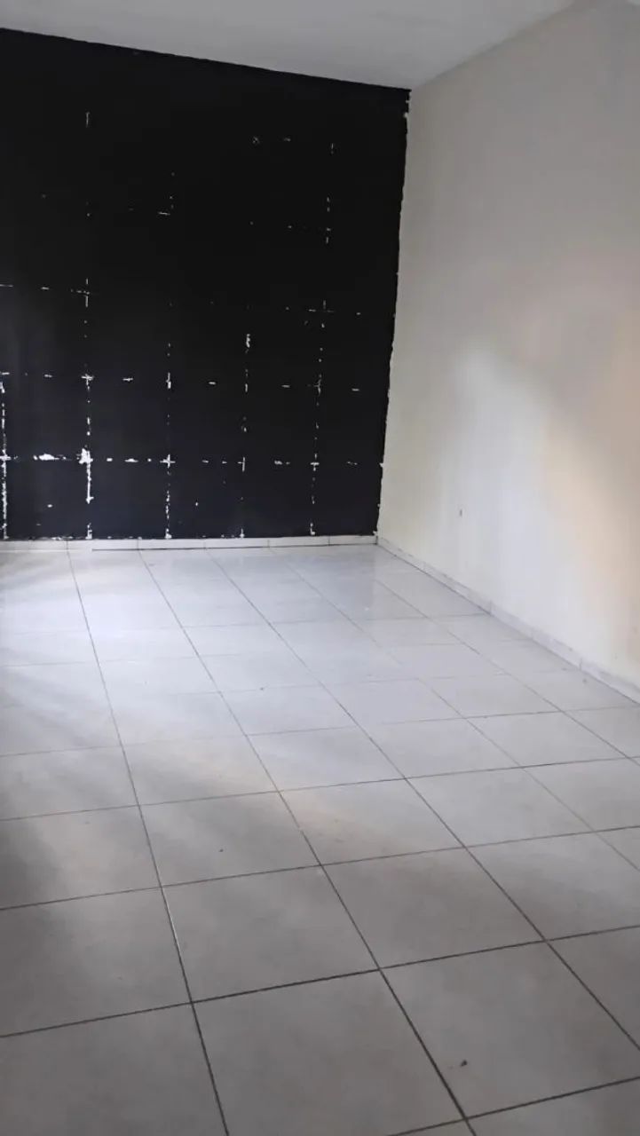Aluga -se uma casa de 4 cômodos. - Foto 2