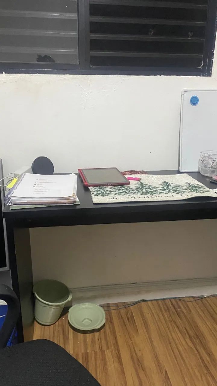 Mesa de computador (ainda na caixa) - Foto 2