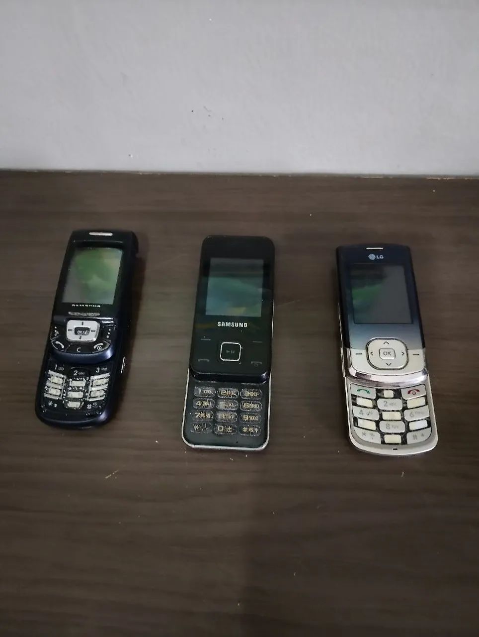 Celular antigo para colecionar 