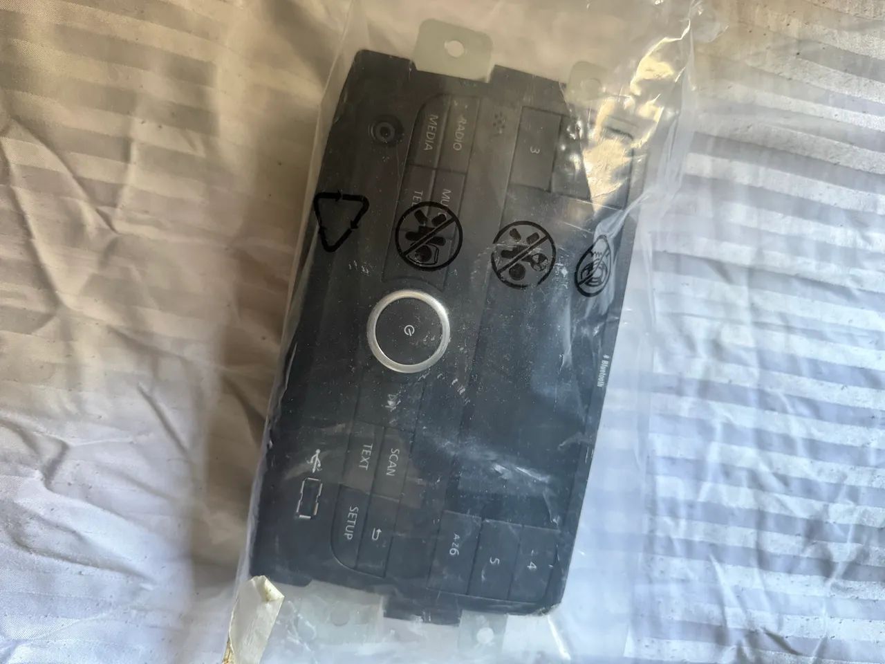 Rádio Bluetooth Renault Kwid 2024-2025 - Foto 2
