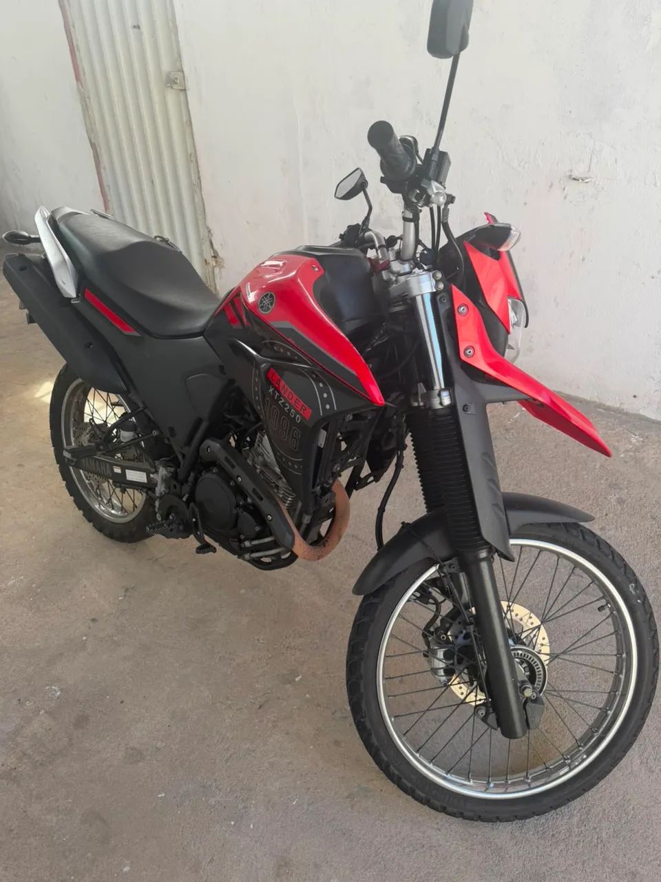 Lander 250