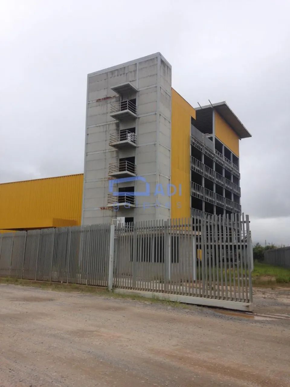 Galpão 12500 m² - Pé direito 13 m - Castelo Branco - Araçariguama