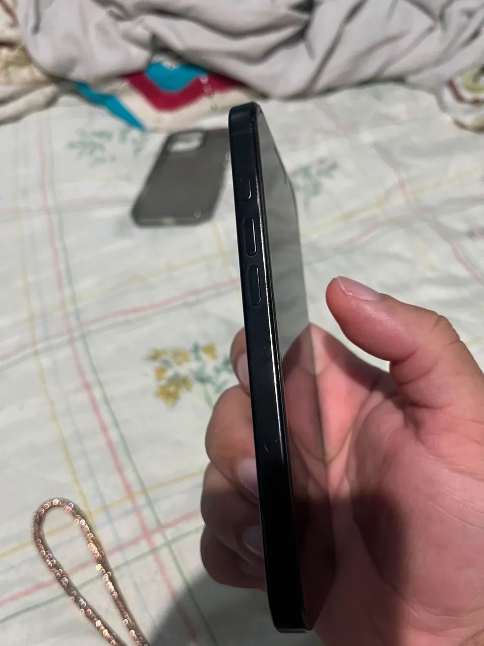 iPhone 16 pro black 128 GB  - Foto 4
