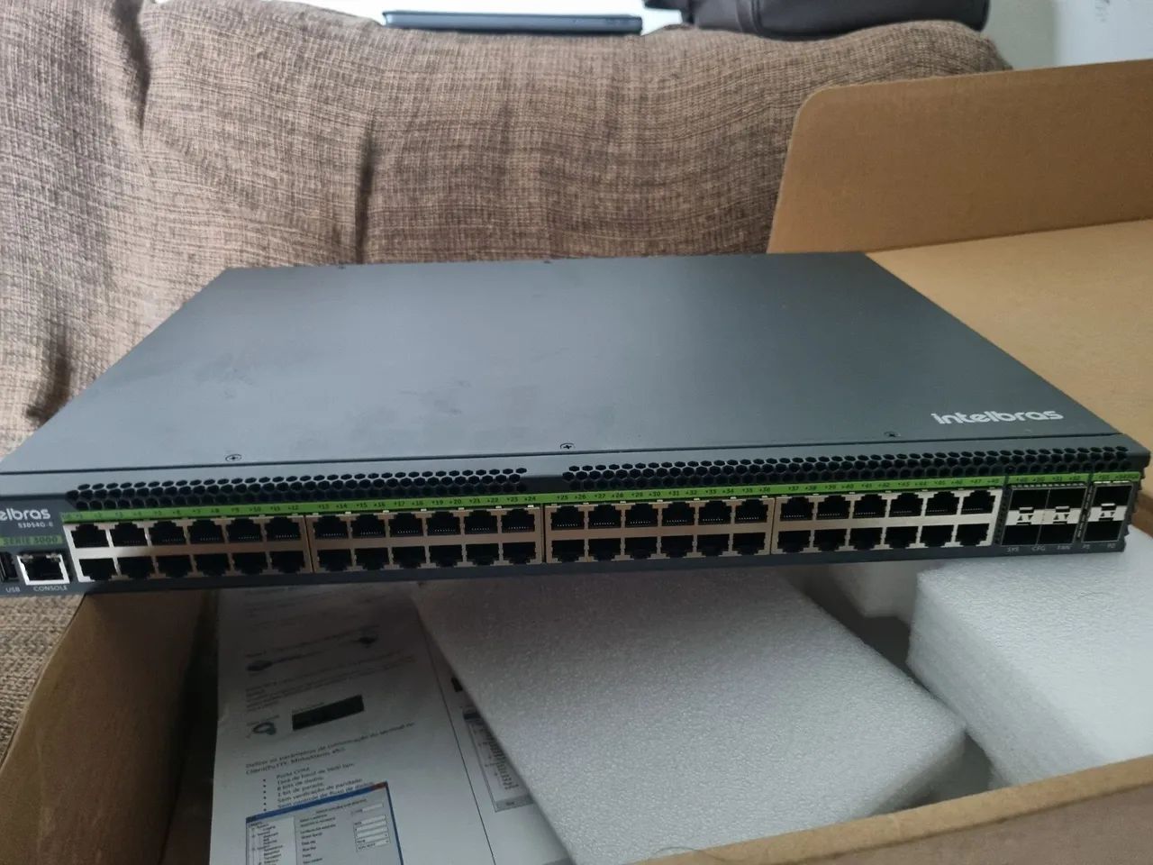 Switch Intelbras Layer 3 48 Portas 4 Portas SFP - Foto 5