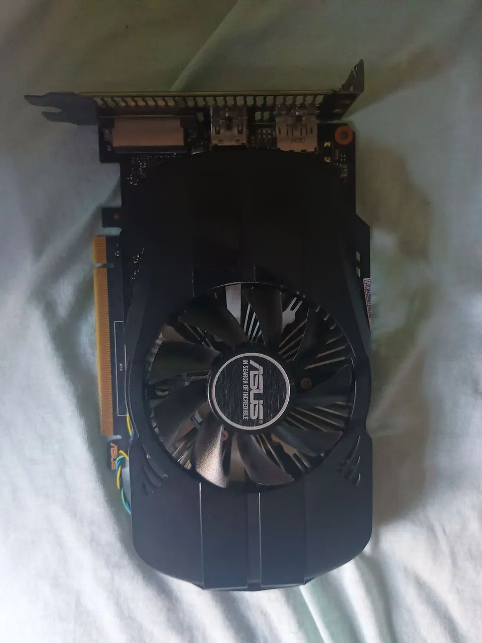 GTX 1050 2GB ASUS - Placa de vídeo em ótimo estado