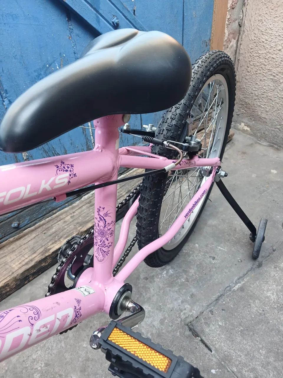 Bicicleta infantil semi-nova. Usada 2 vezes - Foto 5