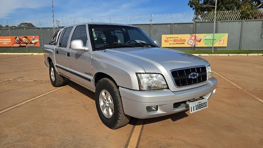 Chevrolet S10 Blazer DLX 2.8 4X4 TB Interc. Diesel 2001