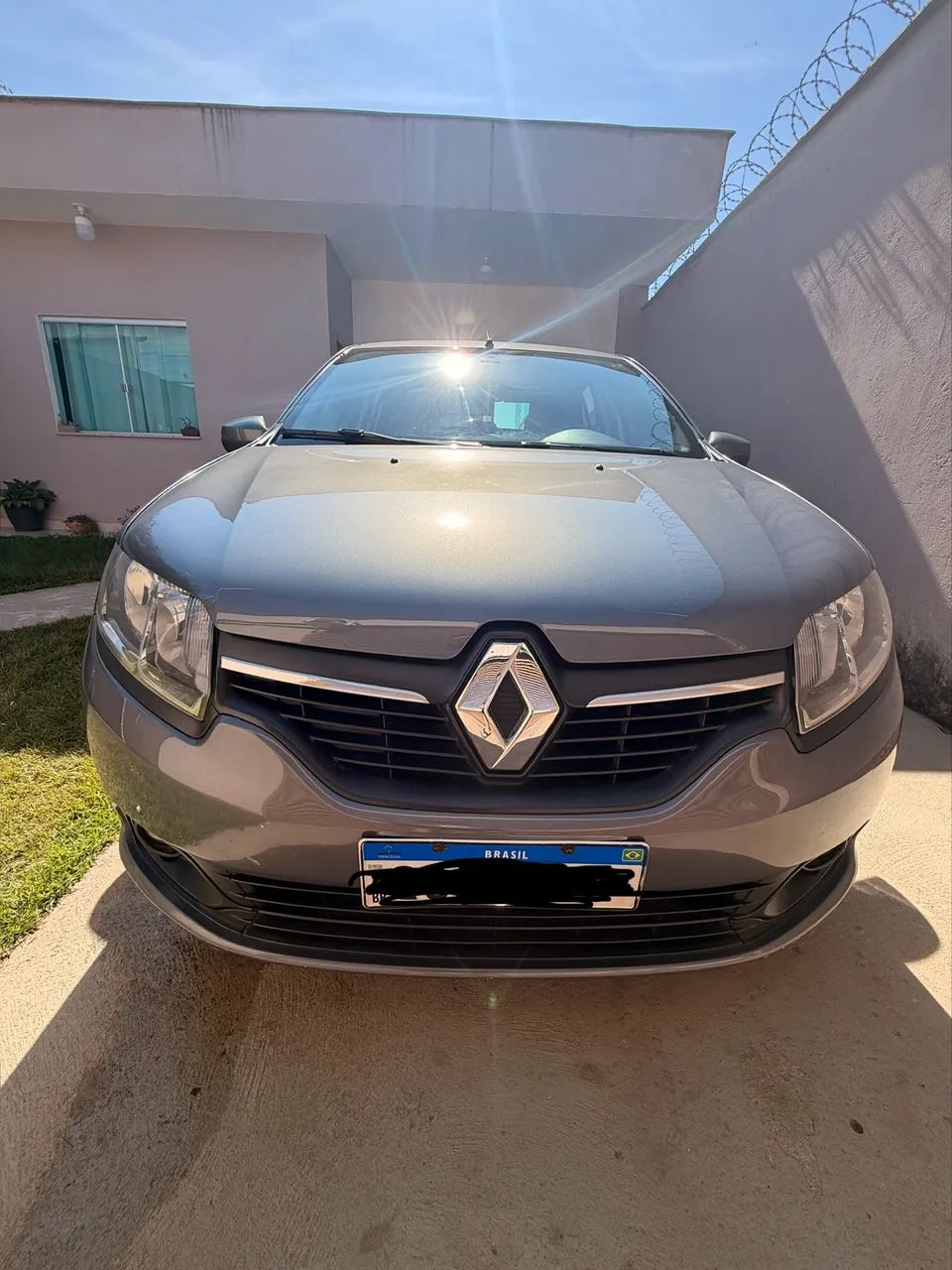 Renault Logan Expression Flex 1.0 12V 4P 2019 - Foto 2