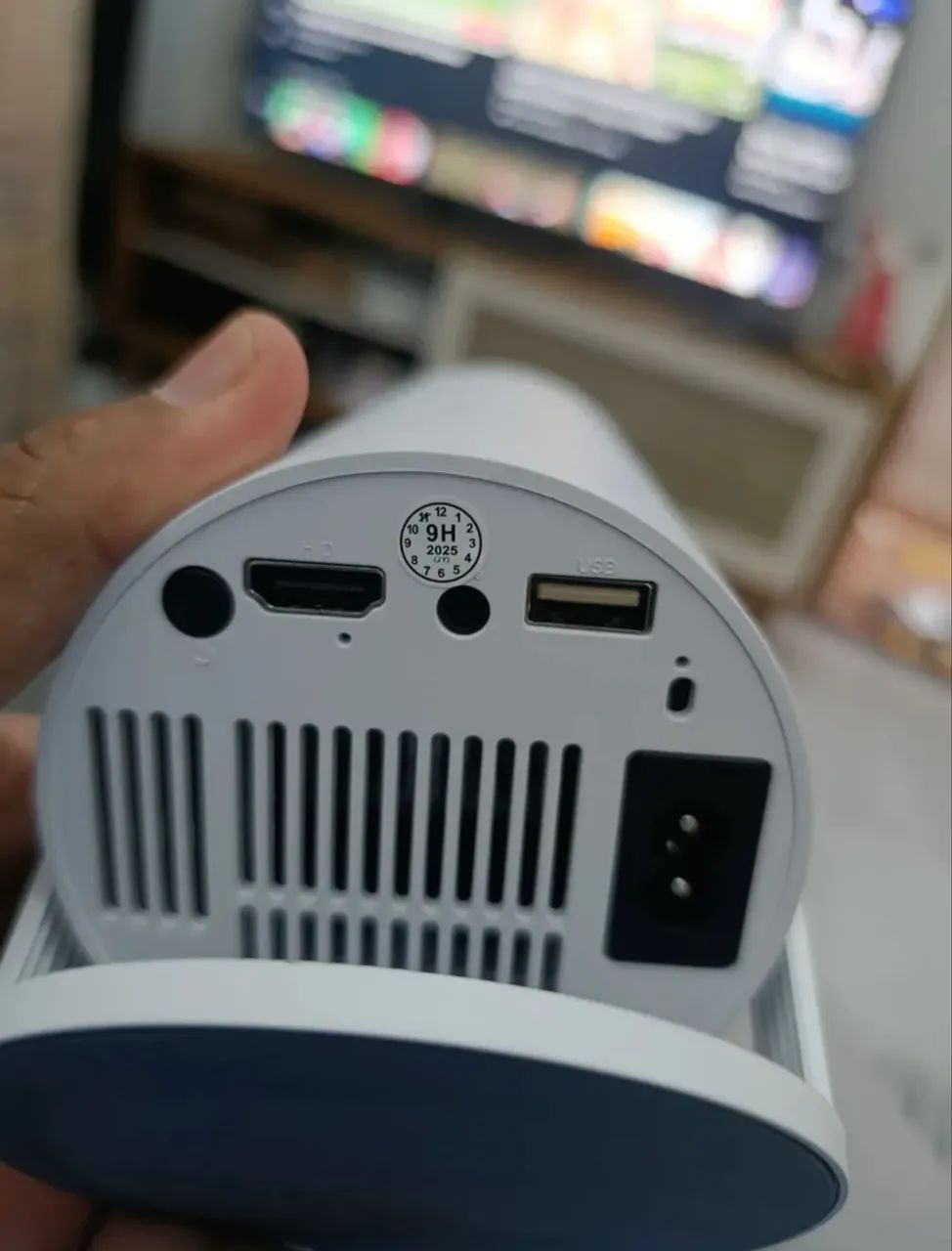 PROJETOR PORTÁTIL 4K HD ANDROID 11.0 SMART 5g BLUETOOTH  - Foto 2