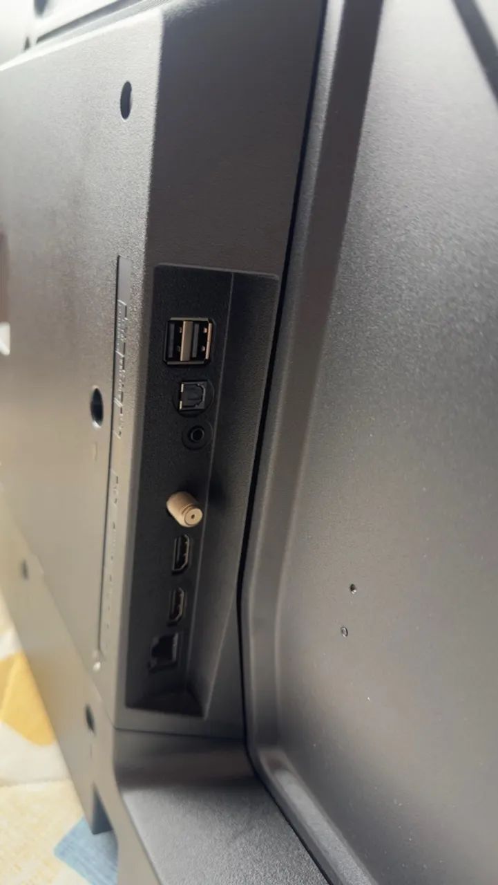 Televisão Toshiba 43 polegadas para retirada de peças ou conserto - Foto 3