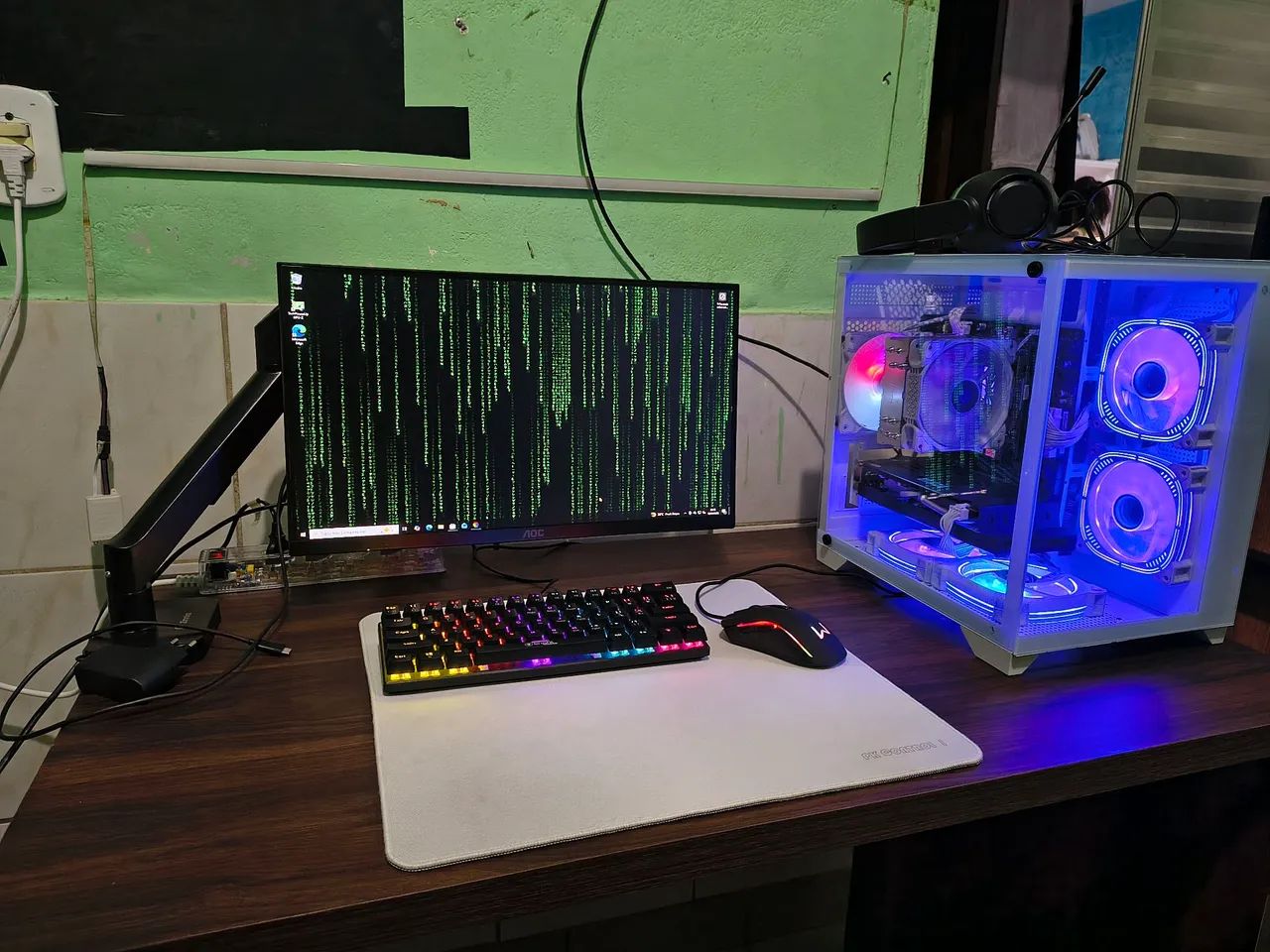 Pc gamer com mesas 