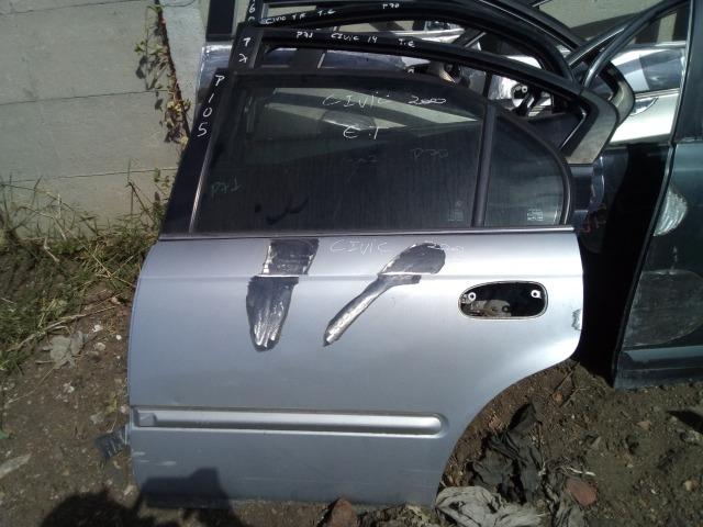 Porta traseira esquerda Honda Civic 2002