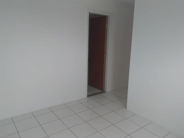 Excelente apartamento no Farol - Foto 9