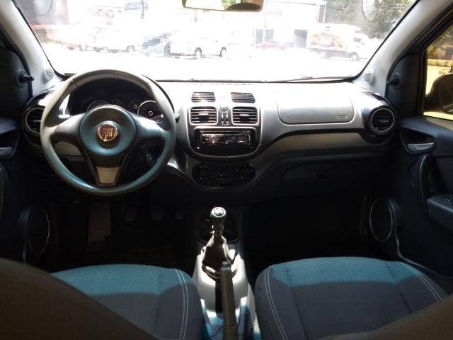Fiat Grand Siena Atrtactive 1.4 2014 - Foto 6