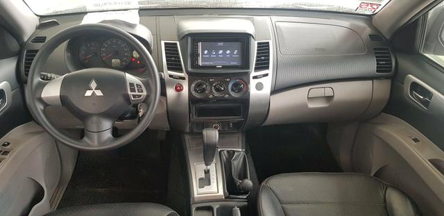 Pajero Dakar 3.2 4x4 * 2016 * Completa Top " Wellington " - Foto 6