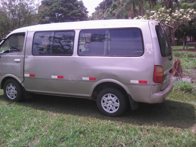 Van em otimo estado aceito carro - Foto 3