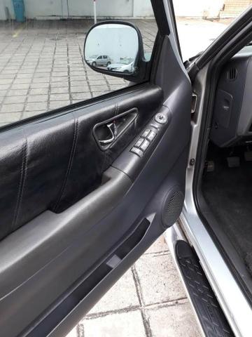 Vendo S10 tornado completa 4x4 turbo top - Foto 8