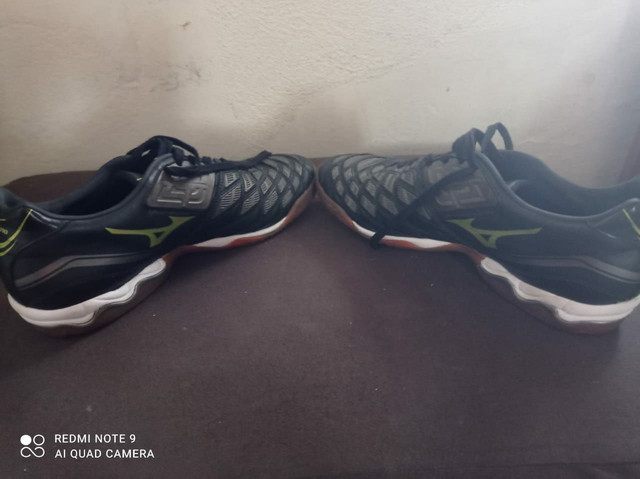 tênis mizuno society