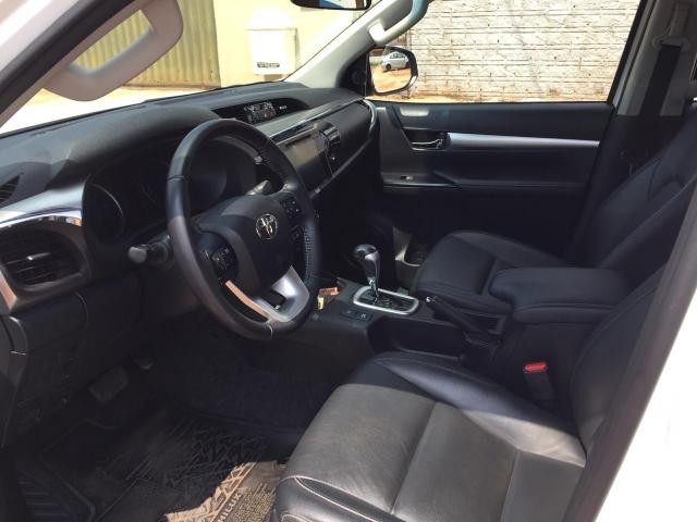 Hilux Srx 17/17 impecável - Foto 6
