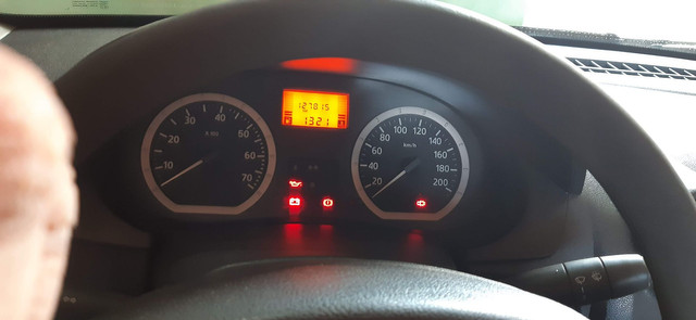 Vendo ou troco logan 1.6 8v completo - Foto 6