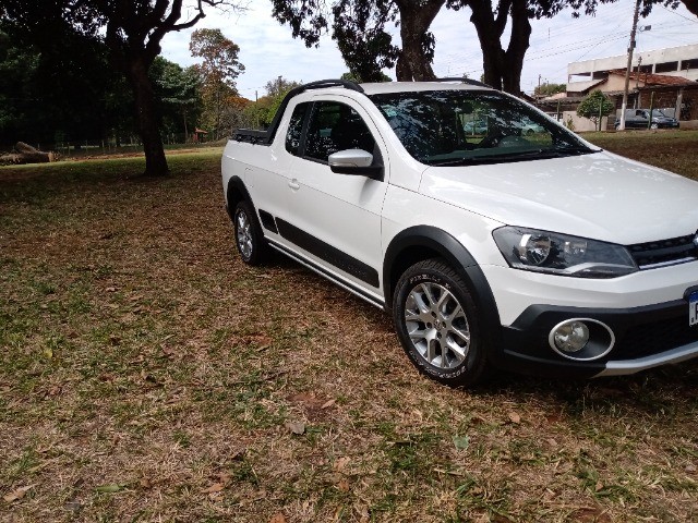 VOLKSWAGEN SAVEIRO CROSS 2014
