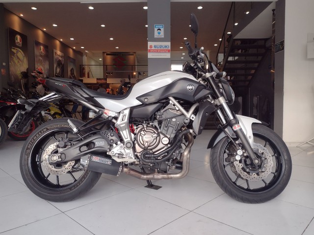 YAMAHA MT-07 2016 COM 19MIL KM