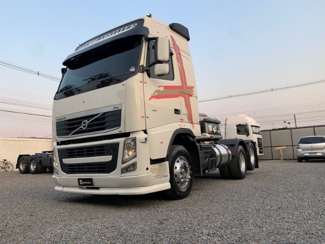 VOLVO FH 440 GLOBETROTTER 6X2 ANO 2010