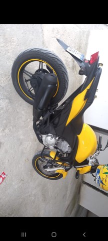 CB 300