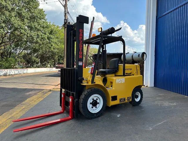 Empilhadeira Hyster H55N - 2,5 TON !!!