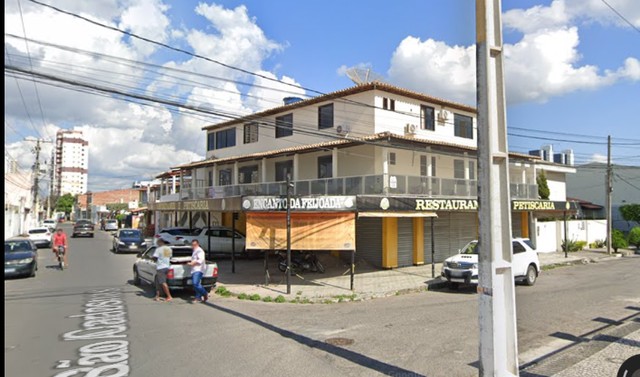 Ponto Comercial + 3 Apartamentos Bairro Santa Monica, Rua Rio Amazonas