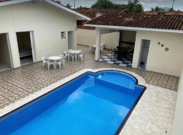 casa com piscina no Guarujá 