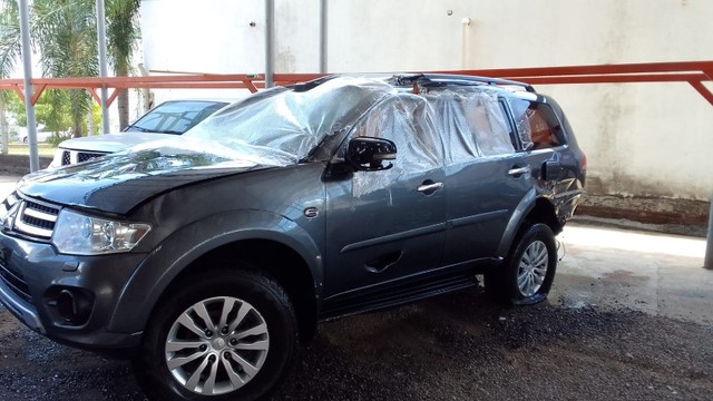 Pajero Dakar 2018 3.2 Diesel 4x4 Automatico 46.000Km  - Foto 2