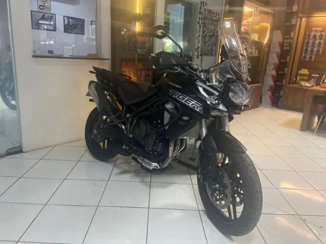 Triumph  -Tiger 800 XRT 