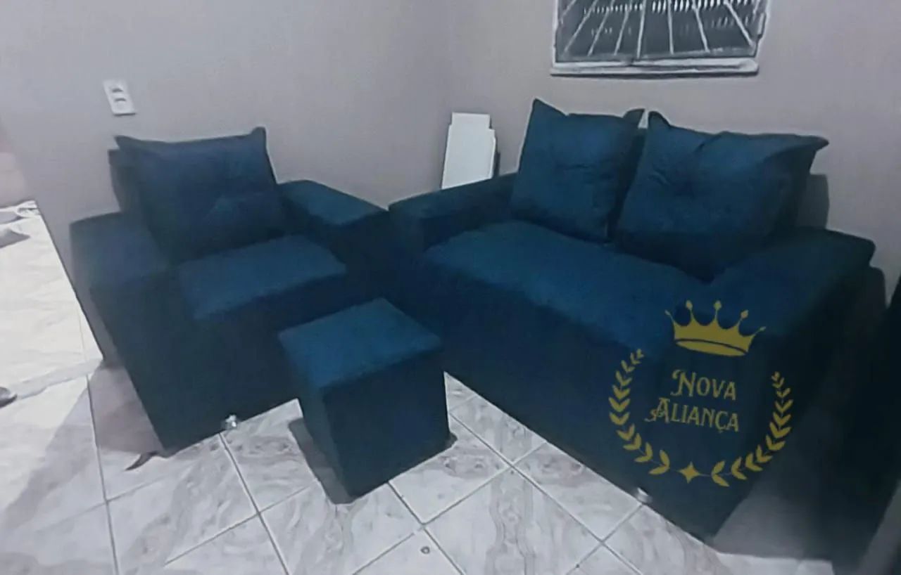 Kit poltrona sofá almofadas puff  - Foto 2
