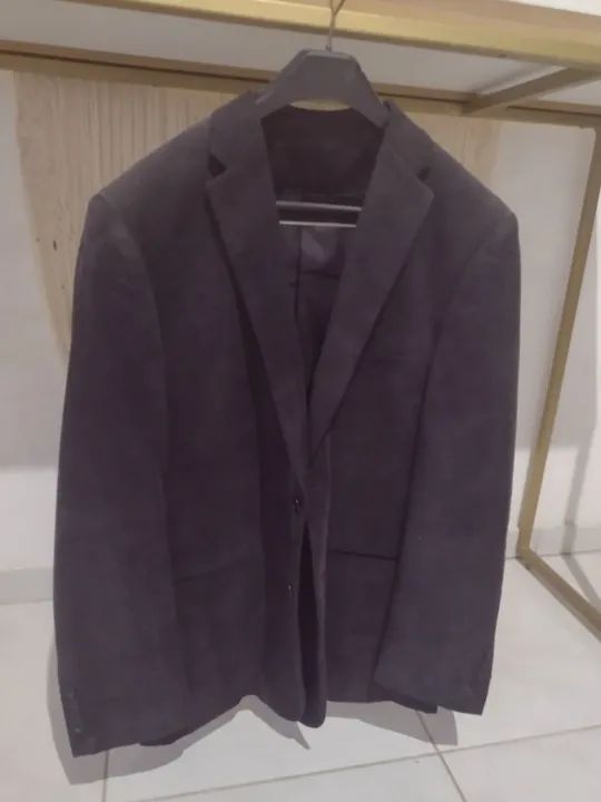 Blazer de tecido  camurça.