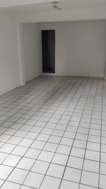 OPORTUNIDADE PRÉDIO NA AVENIDA GARIBALDI - Foto 4