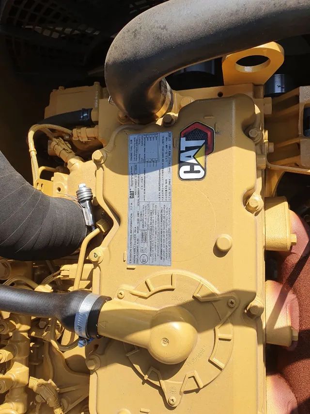 Motor Caterpillar c4.4  eletronico - Foto 3