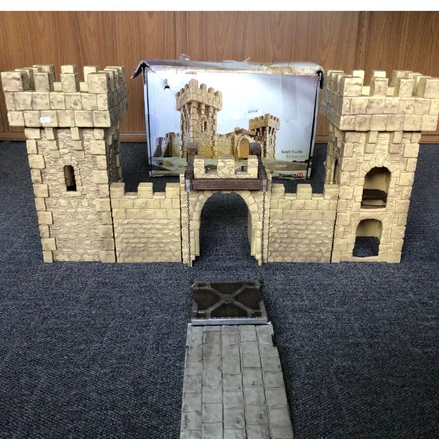 Schleich 40191 Castelo Medieval Colecionável Raridade No Brasil 27,5 x 58,5 x 38,5 cm - Foto 5