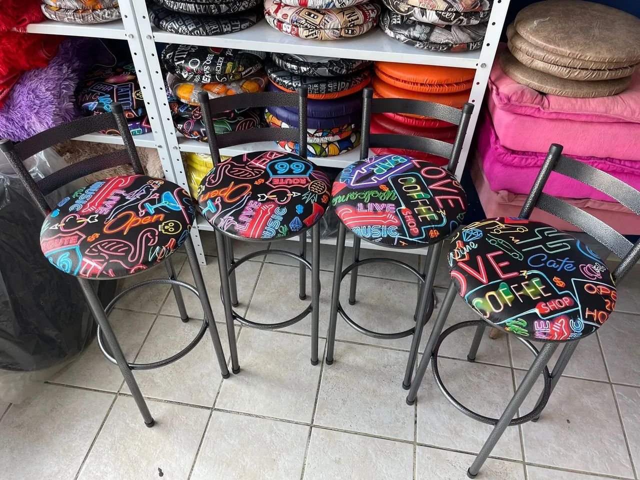 Banquetas bar,restaurante, áreas externas  - Foto 2